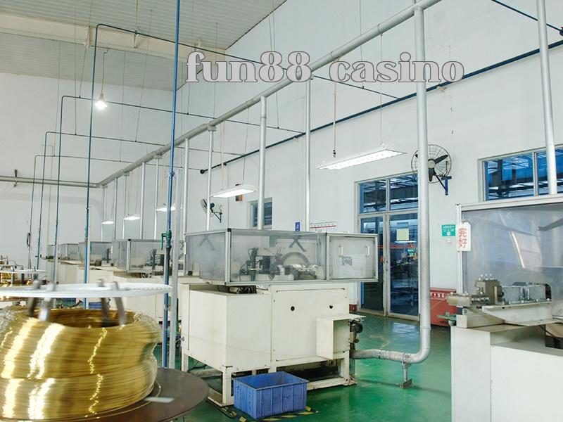 Sản xuất que thu điện Sản xuất que thu điện